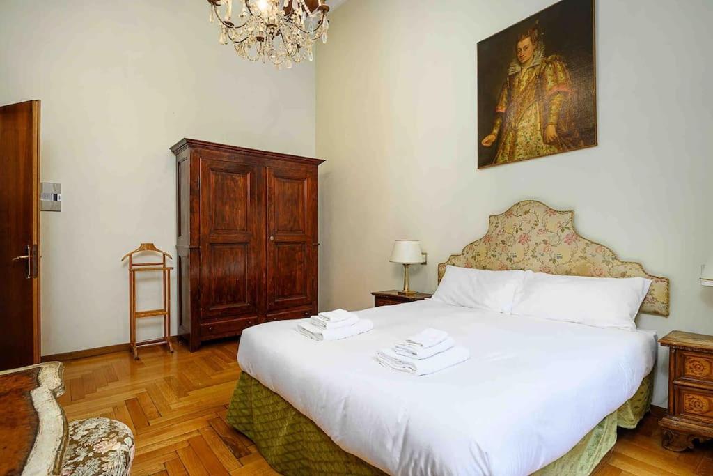 Piazza Duomo - Antico Appartamento Dell'800 Милан Экстерьер фото